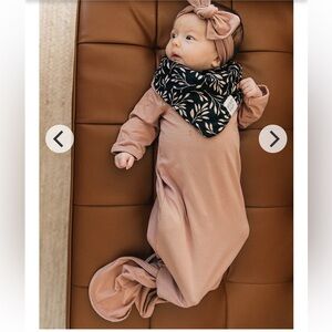 Mebie Baby knot gown in 0-3 months